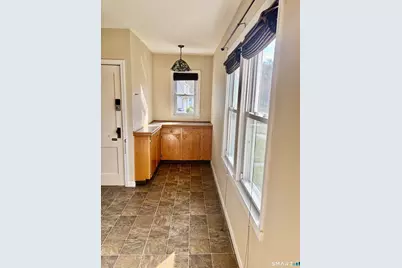 120 South Quaker Lane, West Hartford, CT 06119 - Photo 12