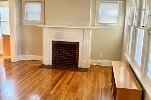 120 S Quaker Ln, West Hartford, CT 06119 - Photo 6