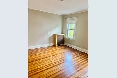 120 South Quaker Lane, West Hartford, CT 06119 - Photo 18