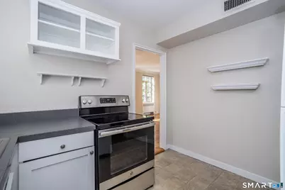 869 Farmington Avenue #103, West Hartford, CT 06119 - Photo 14