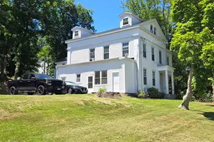 202 Broadway, Norwich, CT 06360 - Photo 2