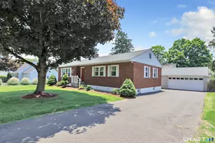 61 Wakeley St, Shelton, CT 06484 - Photo 1