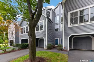 46 Fawn Ridge Ln, Wilton, CT 06897 - Photo 2