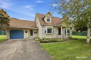 55 Edwards St, Manchester, CT 06042 - Photo 1