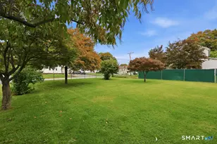 55 Edwards St, Manchester, CT 06042 - Photo 2