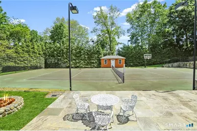 345 Governors Lane, Fairfield, CT 06824 - Photo 32