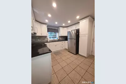 390 Hicks Ave Extension, Meriden, CT 06451 - Photo 2