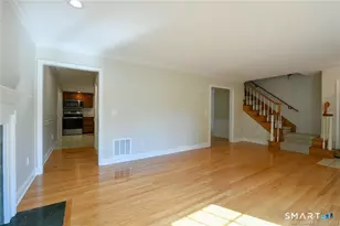 16 Harold Rd, Farmington, CT 06032 - Photo 8