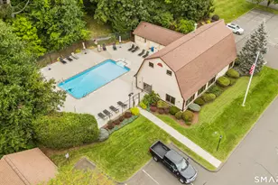 10 Edgehill Cir, Monroe, CT 06468 - Photo 32