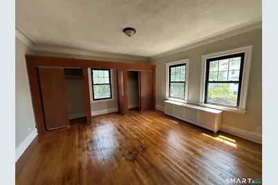 304 Edgewood Street, Hartford, CT 06112 - Photo 2