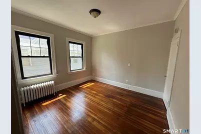 304 Edgewood Street, Hartford, CT 06112 - Photo 6