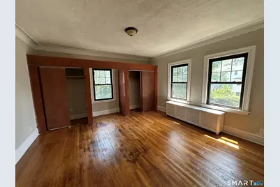304 Edgewood Street, Hartford, CT 06112 - Photo 1