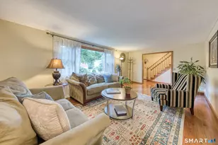 280 E Opal Dr, Glastonbury, CT 06033 - Photo 4