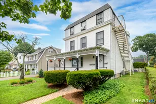 18 Elm Tree Pl, Stamford, CT 06906 - Photo 2