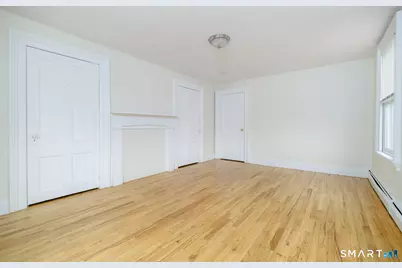 18 Elm Tree Place #2nd floor, Stamford, CT 06906 - Photo 8