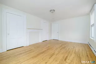 18 Elm Tree Pl, Stamford, CT 06906 - Photo 8