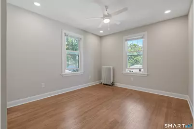 27 Bretton Road, West Hartford, CT 06119 - Photo 16