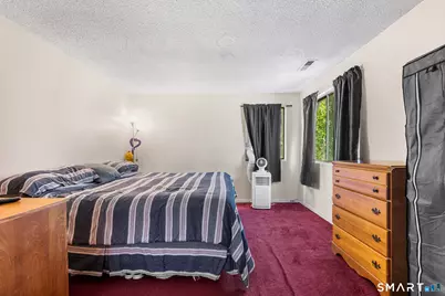 31 West Clark Street, West Haven, CT 06516 - Photo 24