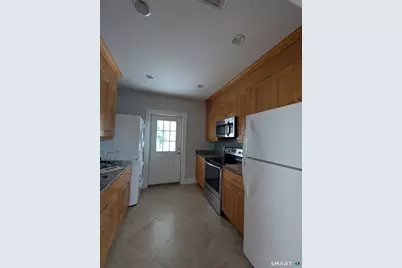 19 1st Street #2nd fl Front, Norwalk, CT 06855 - Photo 10