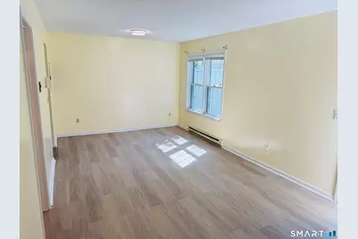 64 Deerwood Lane #2, Waterbury, CT 06704 - Photo 2