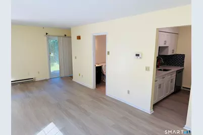 64 Deerwood Lane #2, Waterbury, CT 06704 - Photo 6