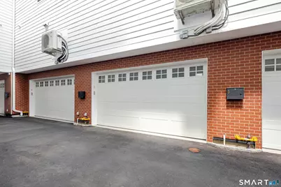 1385 Washington Boulevard #1, Stamford, CT 06902 - Photo 2