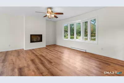 2007 Hartford Turnpike, North Haven, CT 06473 - Photo 4