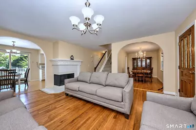 13 Red Robin Road, Naugatuck, CT 06770 - Photo 6