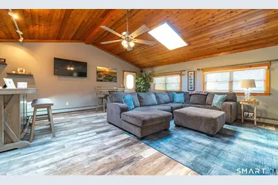 22 Valley Brook Lane, North Haven, CT 06473 - Photo 10