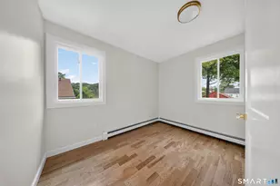 144 Acorn Ave, Bridgeport, CT 06606 - Photo 22