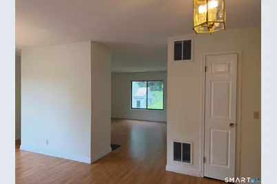 4 Sweetbriar Lane #4, Avon, CT 06001 - Photo 6