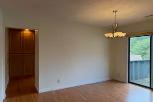 4 Sweetbriar Ln, Avon, CT 06001 - Photo 8