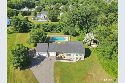 28 McNabola Lane, Wallingford, CT 06492 - Photo 1