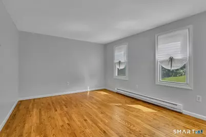 28 McNabola Lane, Wallingford, CT 06492 - Photo 4