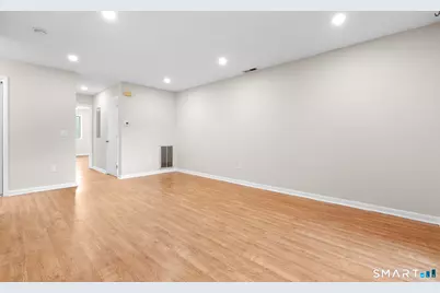 166 Old Brookfield Road #26D4, Danbury, CT 06811 - Photo 10