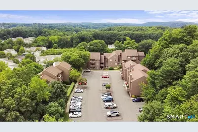 166 Old Brookfield Road #26D4, Danbury, CT 06811 - Photo 32