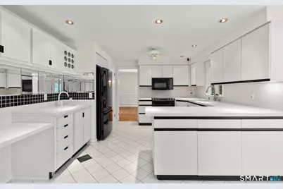 241 Argyle Road, Orange, CT 06477 - Photo 12