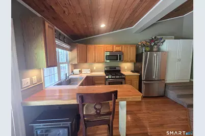 [Address not provided], Stamford, CT 06907 - Photo 8