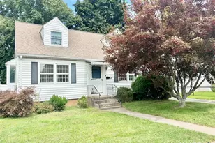 303 Cooper Hill St, Manchester, CT 06040 - Photo 1