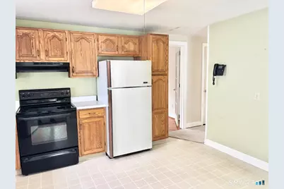 303 Cooper Hill Street, Manchester, CT 06040 - Photo 6
