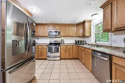200 Hemlock Point Drive, Coventry, CT 06238 - Photo 4