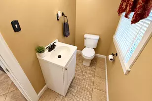 38 Wilson St, Windham, CT 06226 - Photo 16