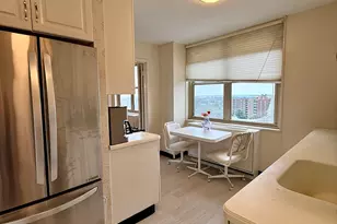 1 Strawberry Hill Ct, Stamford, CT 06902 - Photo 10