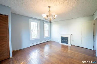 19 North Street, Meriden, CT 06451 - Photo 4