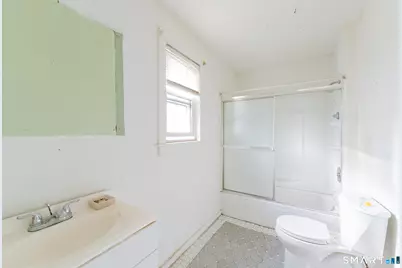 19 North Street, Meriden, CT 06451 - Photo 16