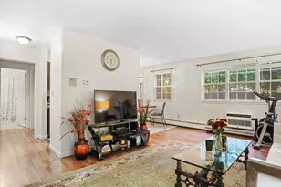 1000 Knapps Hwy, Fairfield, CT 06825 - Photo 2