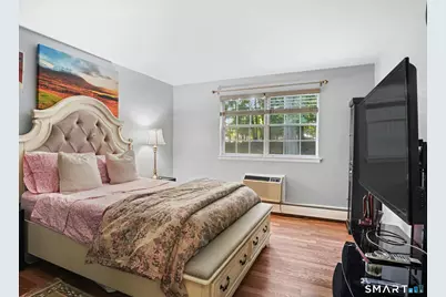 1000 Knapps Highway #9, Fairfield, CT 06825 - Photo 6