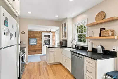67 Stannard Avenue, Branford, CT 06405 - Photo 8
