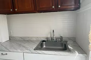 293 Congress Ave, Waterbury, CT 06708 - Photo 8