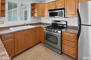 94 Stonehouse Rd, Coventry, CT 06238 - Photo 10
